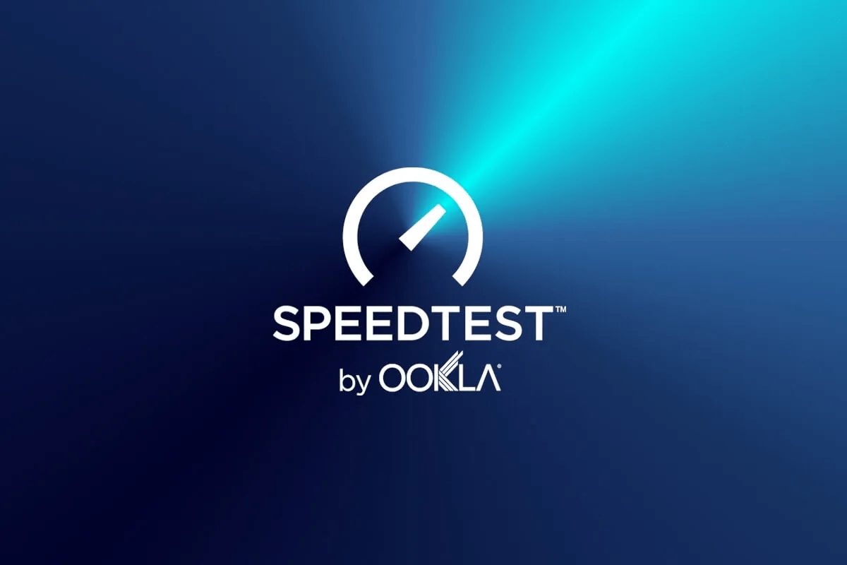 Speedtest by Ookla logo with a lightning bolt symbolizing speed, surrounded by a circle.
